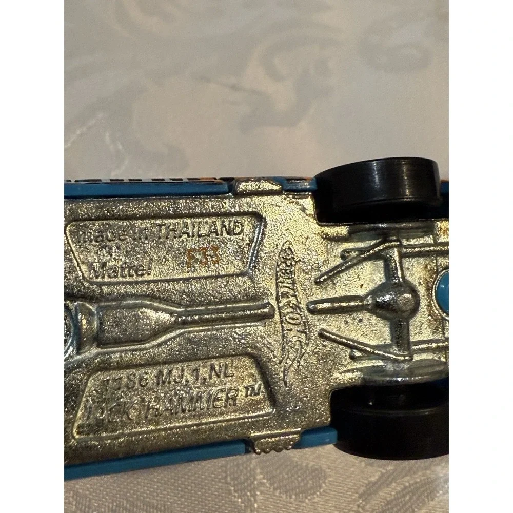 Hot Wheels G8105 AcceleRacers Diecast Vehicle 1186MJ,1,NL‎